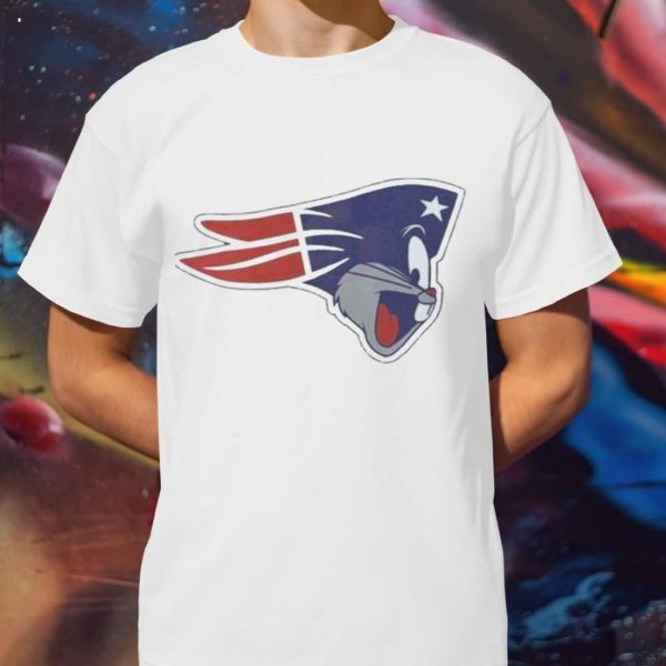 NFL New England Patriots Bugs Bunny T-Shirt