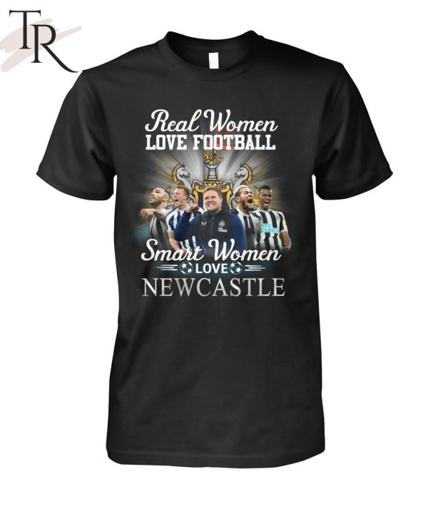 Real Women Love Football Smart Women Love Tottenham Unisex T-Shirt