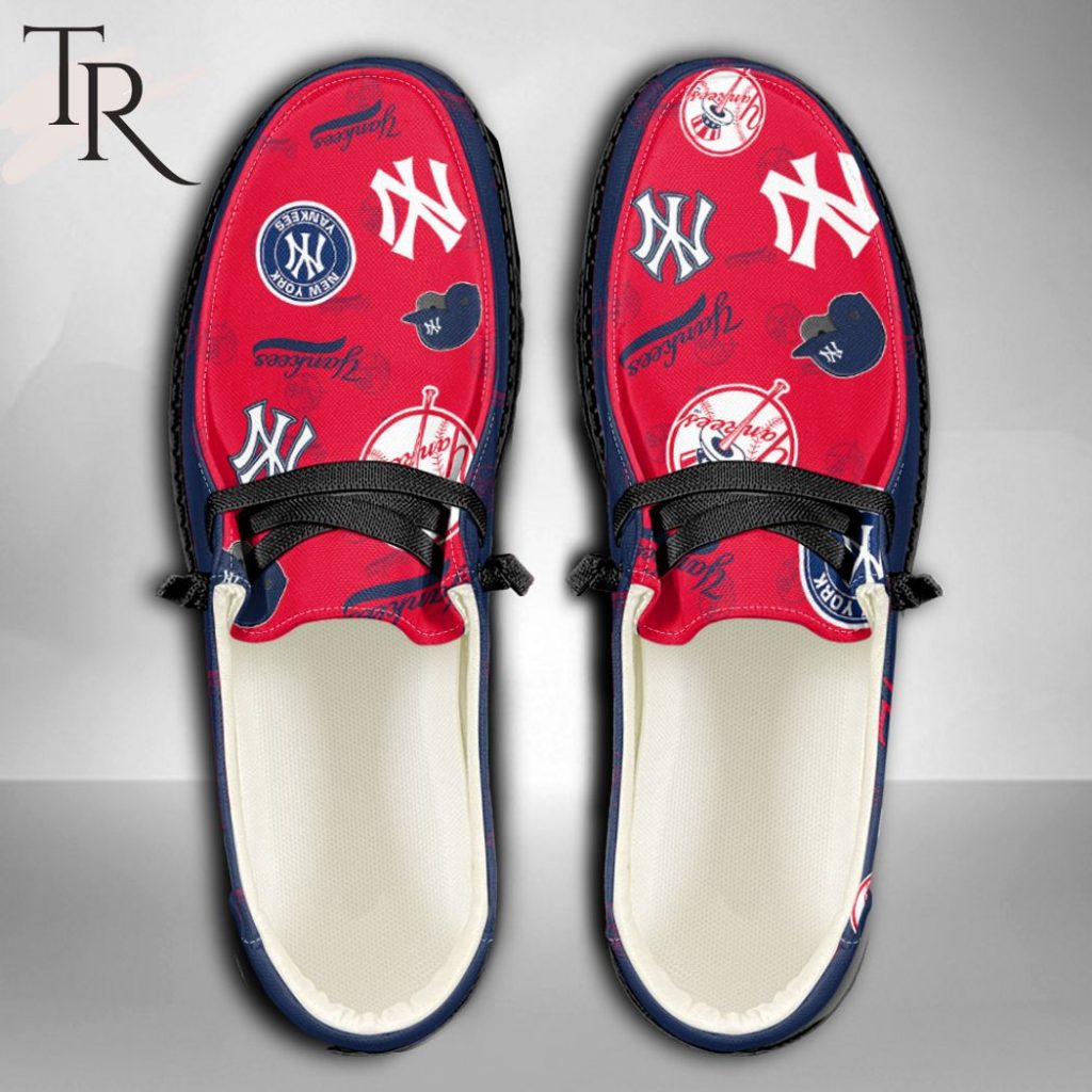 MLB New York Yankees Custom Name Hey Dude Shoes Torunstyle mlb-new-york-yankees-custom-name-hey-dude-shoes-torunstyle
