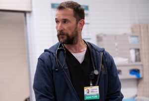 Noah Wyle Returns to the Hospital in “The Pitt” on Max