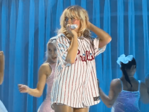 Sabrina Carpenter’s Phillies-Themed Outfit Turns Heads Ahead of NLDS Game