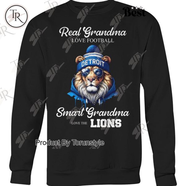 Real Grandma Love Football Smart Grandma Love The Detroit Lions NFL T-Shirt