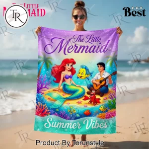 Disney The Little Mermaid Ariel & Friends Vibrant Summer Beach Towel