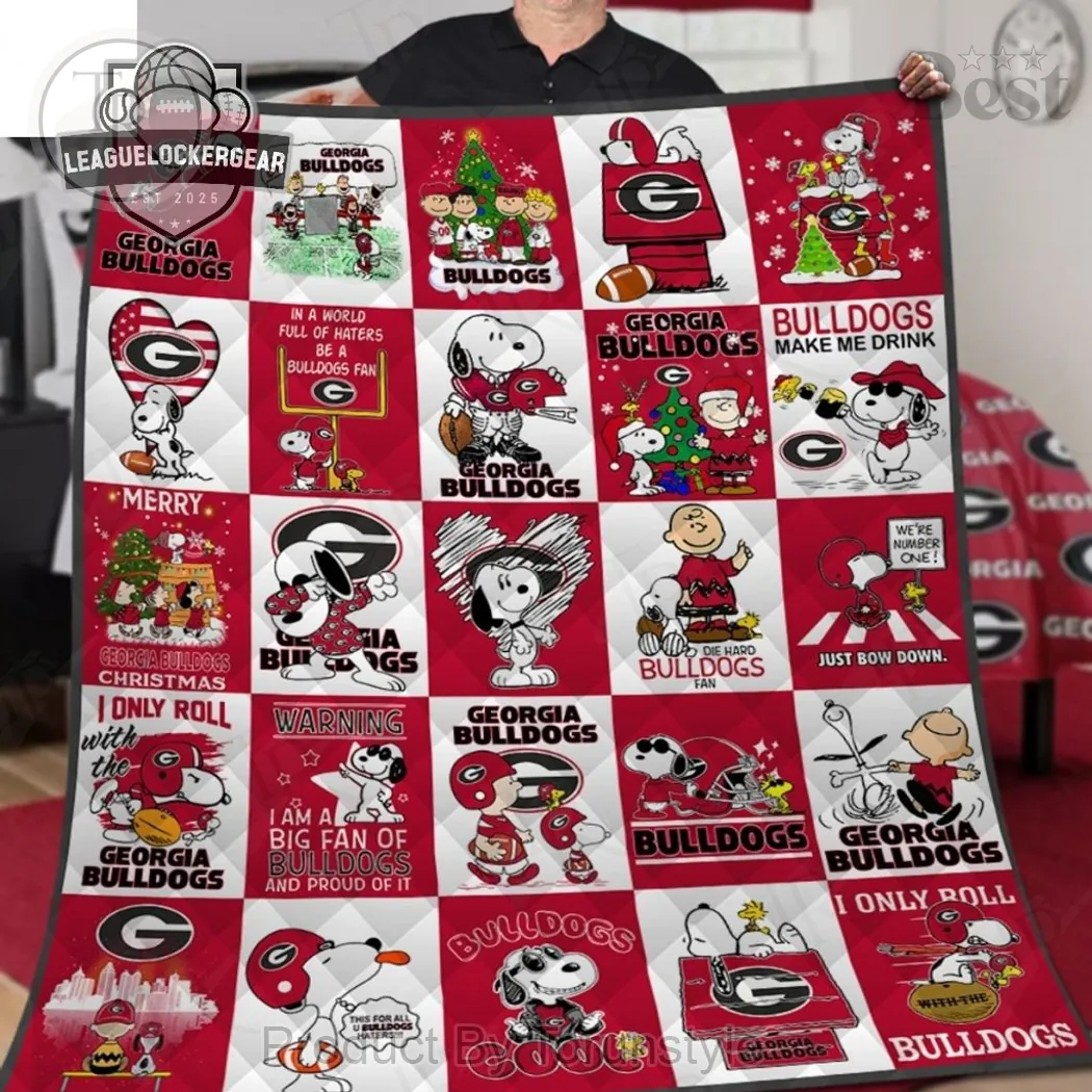 Georgia Bulldogs Snoopy Peanuts Fan Design Quilt Blanket Georgia Bulldogs Snoopy Peanuts Fan Design Quilt Blanket