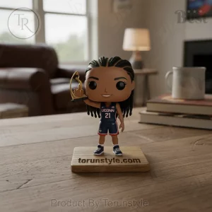Sarah Strong 2026 Wade Trophy Player of the Year UCONN Collector Edition Vinyl Figure