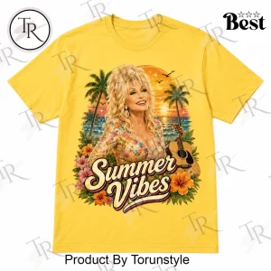 Dolly Parton Summer Vibes Vintage Country Music Graphic T-Shirt