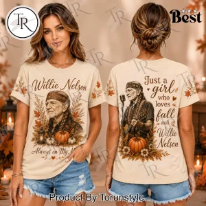 Willie Nelson Just A Girl Who Loves Fall Vintage Country Music Autumn Pumpkin Graphic T-Shirt